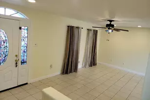 10813 Sandpiper Dr, Houston, TX 77096 - Photo 7