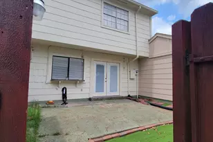 10813 Sandpiper Dr, Houston, TX 77096 - Photo 19