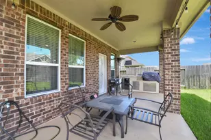 18226 Russett Green Dr, Tomball, TX 77377 - Photo 33