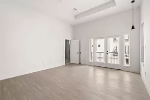 107 Tolima Dove St, Houston, TX 77018 - Photo 17