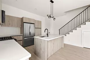 107 Tolima Dove St, Houston, TX 77018 - Photo 11