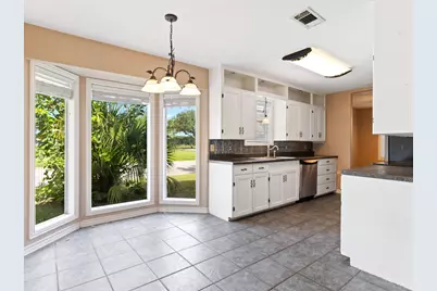 3800 Holly Glen Drive, Bay City, TX 77414 - Photo 7