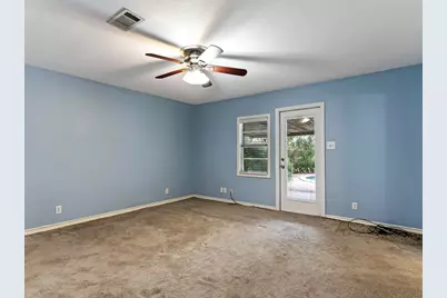 3800 Holly Glen Drive, Bay City, TX 77414 - Photo 9