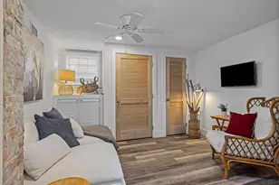 1228 16th St, Galveston, TX 77550 - Photo 23