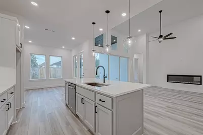 26914 Arethusa Court, The Woodlands, TX 77389 - Photo 15
