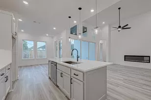 26914 Arethusa Ct, The Woodlands, TX 77389 - Photo 15