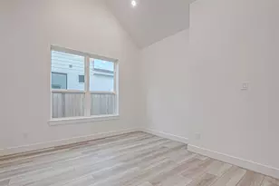 26914 Arethusa Ct, The Woodlands, TX 77389 - Photo 33