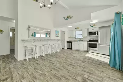 4214 Nueces Drive, Galveston, TX 77554 - Photo 9