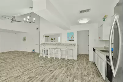 4214 Nueces Drive, Galveston, TX 77554 - Photo 13