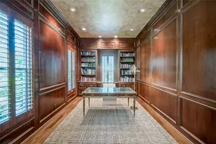5495 Sugar Hill Dr, Houston, TX 77056 - Photo 3