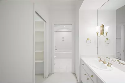 5495 Sugar Hill Drive, Houston, TX 77056 - Photo 19