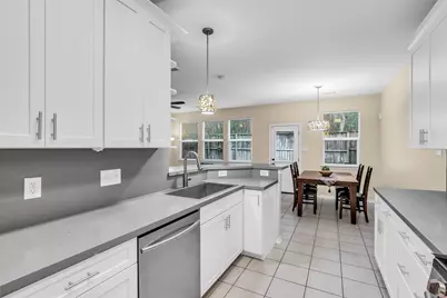62 S Camellia Grove Circle, The Woodlands, TX 77382 - Photo 17