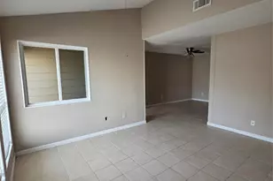 1014 Graham Dr, Tomball, TX 77375 - Photo 3
