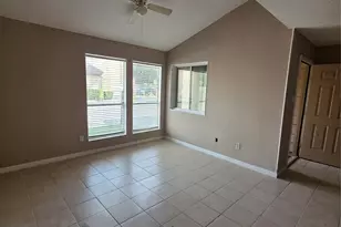 1014 Graham Dr, Tomball, TX 77375 - Photo 3