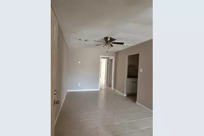 1014 Graham Drive #I3, Tomball, TX 77375 - Photo 5