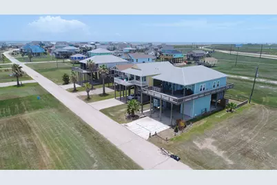 13231 Jolly Roger Drive, Freeport, TX 77541 - Photo 33