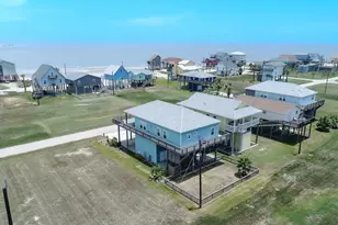 13231 Jolly Roger Dr, Freeport, TX 77541 - Photo 35