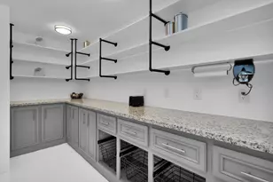 1302 Spring Creek Dr, Spring, TX 77386 - Photo 9