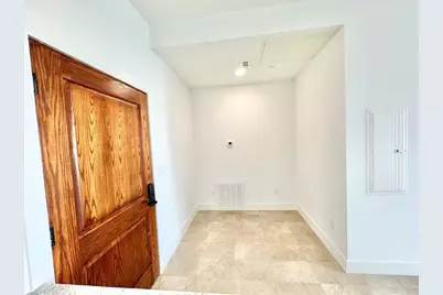 2102 Mechanic Street #203, Galveston, TX 77550 - Photo 3