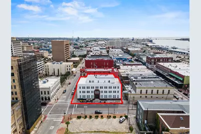 2102 Mechanic Street #203, Galveston, TX 77550 - Photo 11