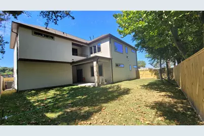 9729 Neuens Road, Houston, TX 77080 - Photo 7