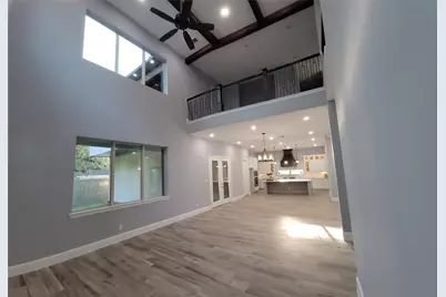 9729 Neuens Road, Houston, TX 77080 - Photo 31