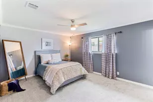 309 Petunia St, Lake Jackson, TX 77566 - Photo 13