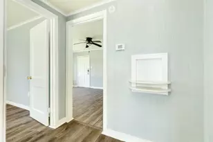 302 W 8th St, Freeport, TX 77541 - Photo 19