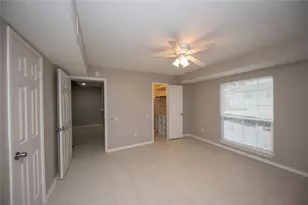 1880 White Oak Dr, Houston, TX 77009 - Photo 15
