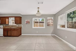 24114 Spring Briar Ln, Spring, TX 77373 - Photo 7
