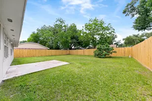 11831 Steamboat Springs Dr, Houston, TX 77067 - Photo 23