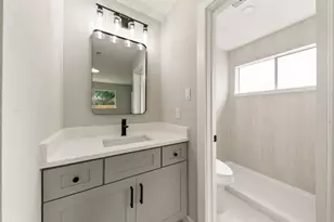 11831 Steamboat Springs Dr, Houston, TX 77067 - Photo 13
