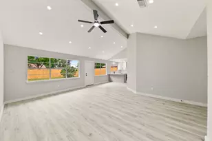 11831 Steamboat Springs Dr, Houston, TX 77067 - Photo 7