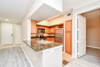 7575 Kirby Drive #2209, Houston, TX 77030 - Photo 13