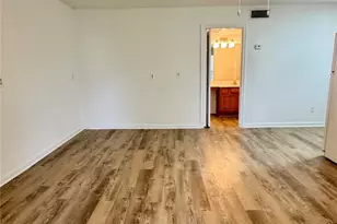 1311 Antoine Dr, Houston, TX 77055 - Photo 7
