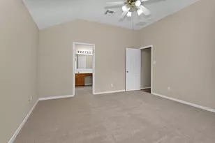 24711 Laurel Chase Ln, Katy, TX 77494 - Photo 9