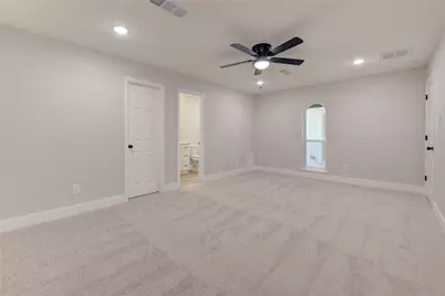 9719 Lawngate Drive, Houston, TX 77080 - Photo 13