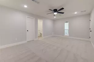 9719 Lawngate Dr, Houston, TX 77080 - Photo 13