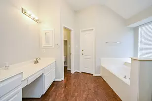 12210 Ferncrest Ct, Houston, TX 77070 - Photo 17