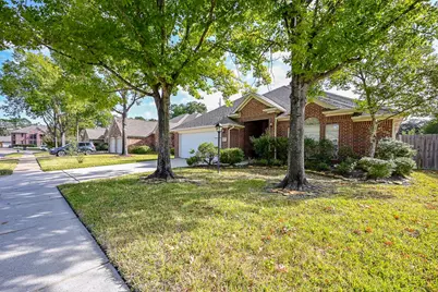 12210 Ferncrest Court, Houston, TX 77070 - Photo 3
