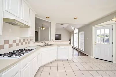 12210 Ferncrest Court, Houston, TX 77070 - Photo 11