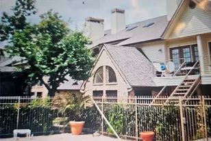 2425 Holly Hall Street, Houston, TX 77054 - Photo 3