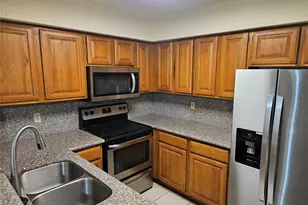 2425 Holly Hall Street, Houston, TX 77054 - Photo 5