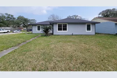 301 Cypress Street, Lake Jackson, TX 77566 - Photo 1