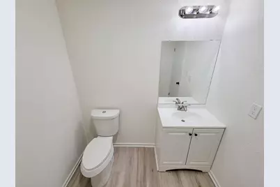 301 Cypress Street, Lake Jackson, TX 77566 - Photo 33