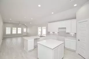 16007 Sycamore Maple Ln, Cypress, TX 77429 - Photo 9