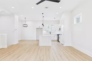 4508 Robertson, Houston, TX 77009 - Photo 9