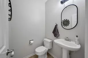 63 Silver Bayou Ct, Conroe, TX 77384 - Photo 33