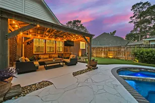 63 Silver Bayou Ct, Conroe, TX 77384 - Photo 37