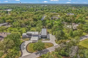 748 S Rosemary Dr, Bryan, TX 77802 - Photo 49